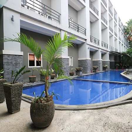 Grand Lifestyle Hotel Denpasar Exterior foto