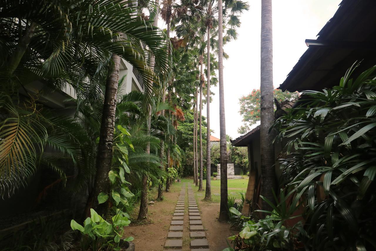 Grand Lifestyle Hotel Denpasar Exterior foto